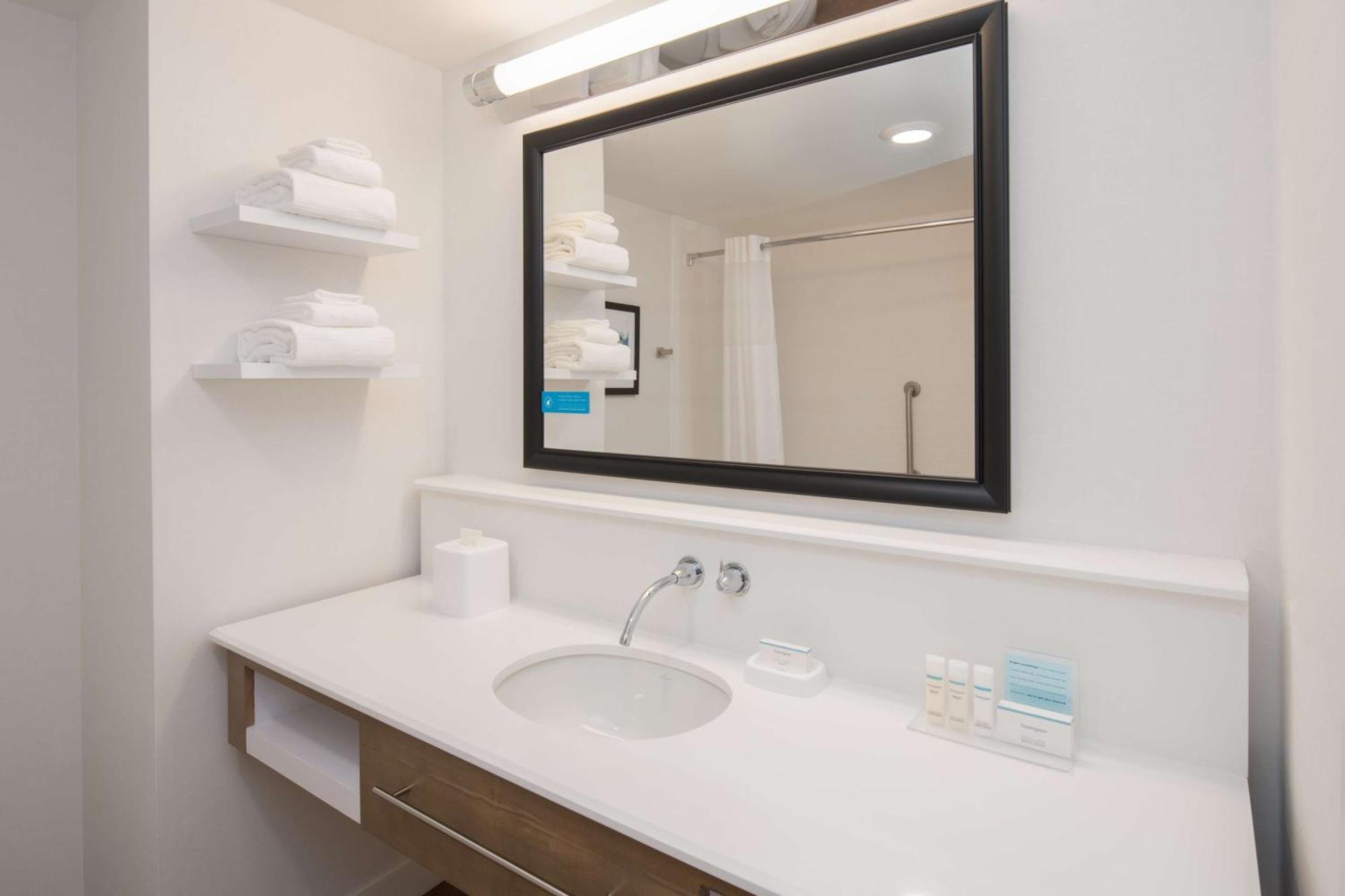 Hampton Inn And Suites By Hilton Portland-Pearl District מראה חיצוני תמונה