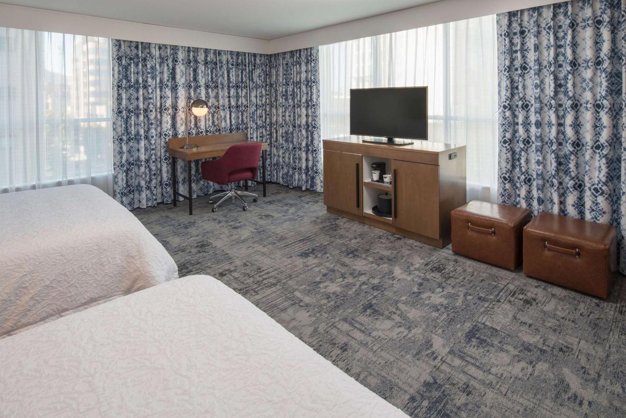 Hampton Inn And Suites By Hilton Portland-Pearl District מראה חיצוני תמונה
