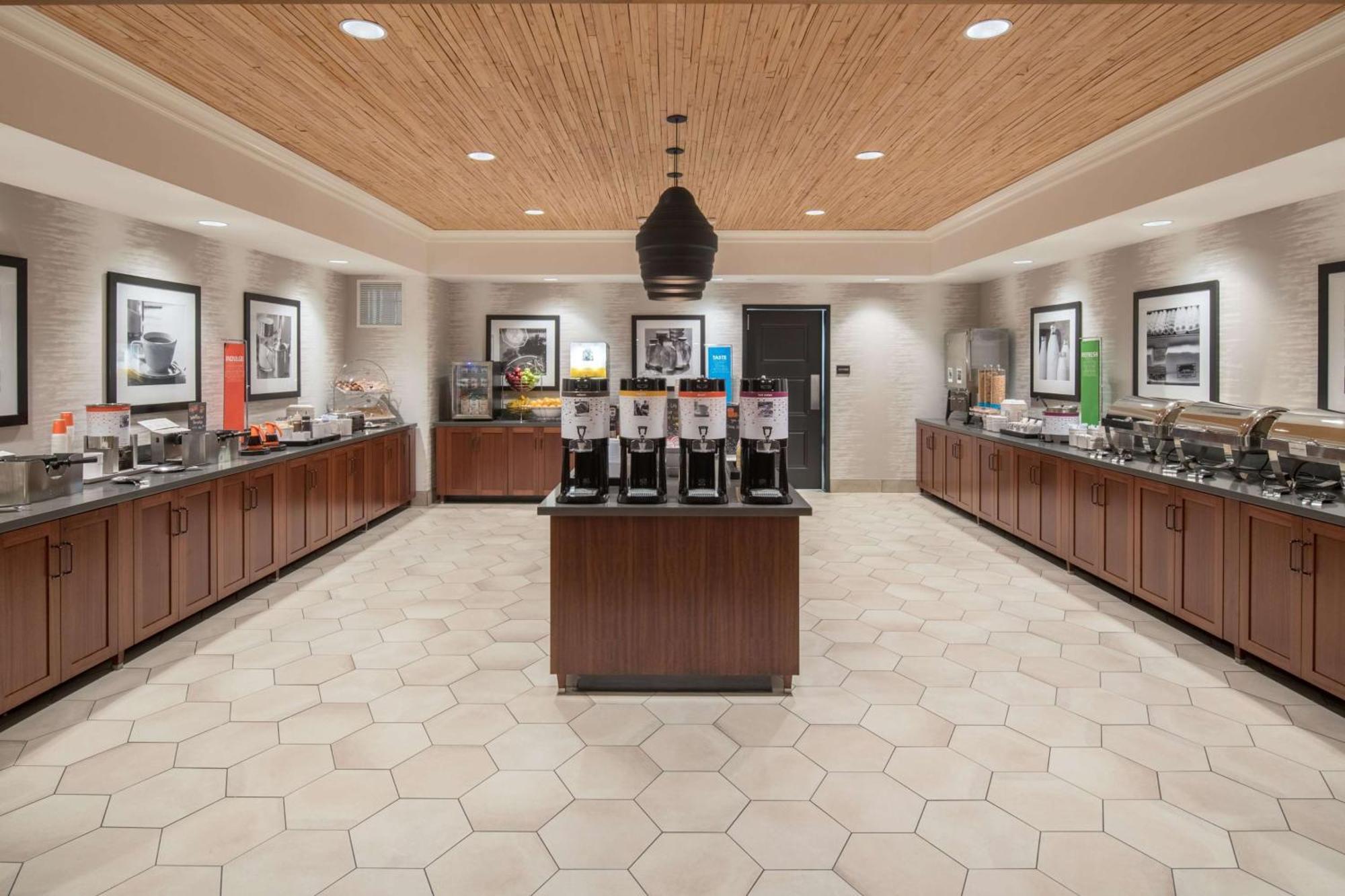 Hampton Inn And Suites By Hilton Portland-Pearl District מראה חיצוני תמונה